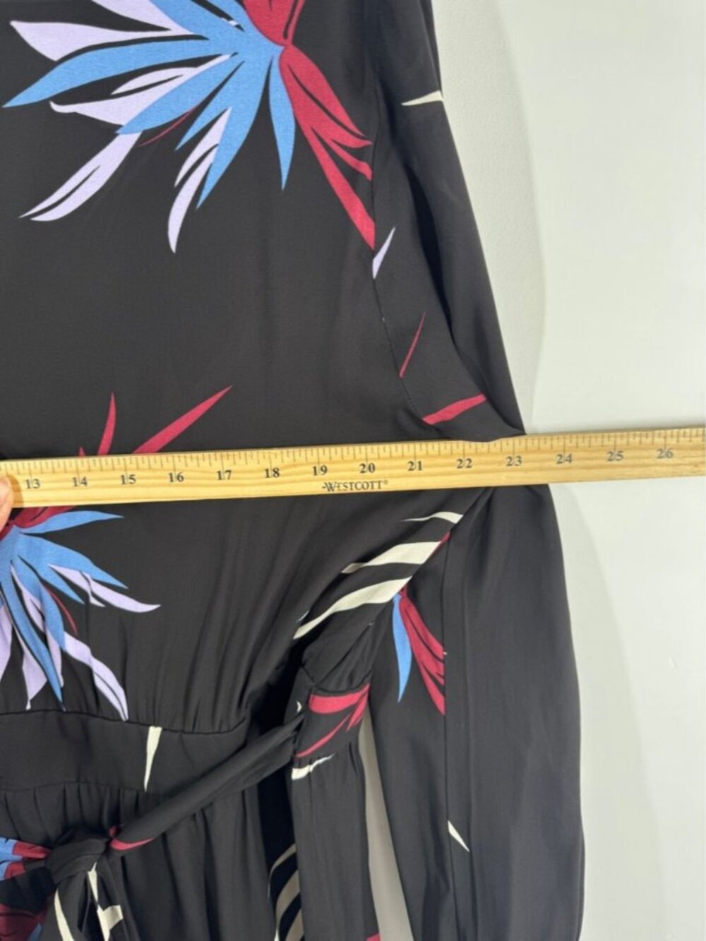 YAYA Wrap Midi Dress Black Floral Long Sleeve Size 44 Boho Casual Chic Vacation - Picture 11 of 15